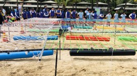 Đường hầm kẽm gai có phao màu 8m*10